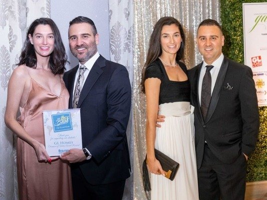 Misha Ezratti Wife: A Closer Look at the Private Life Behind the Business Leader